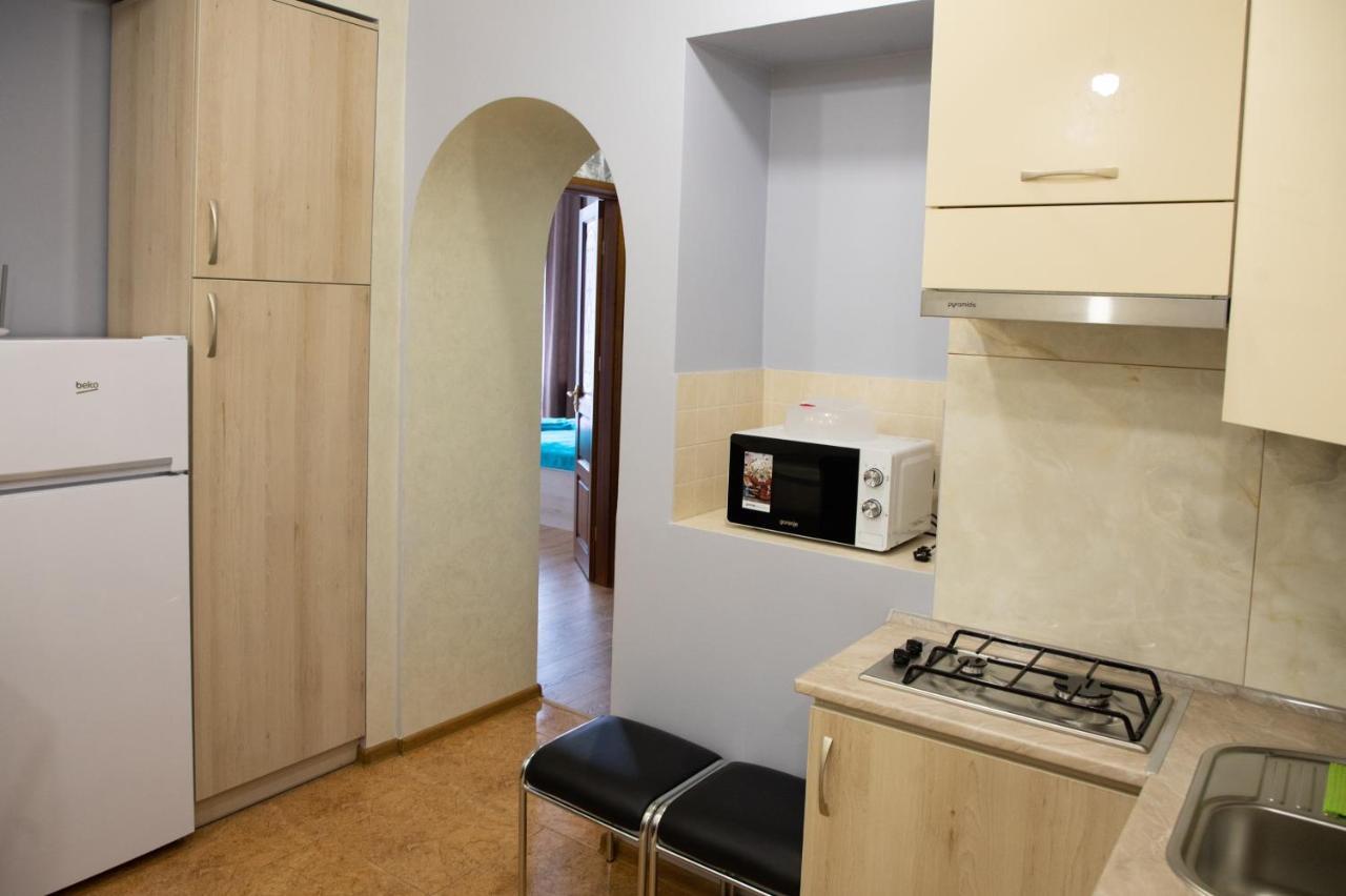 Kit Apartament Apartment Lviv Exterior photo